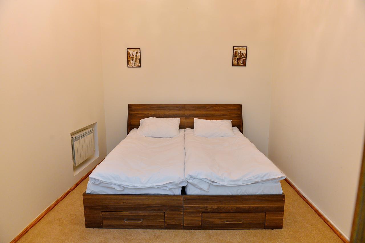 Baku Home Hostel Экстерьер фото