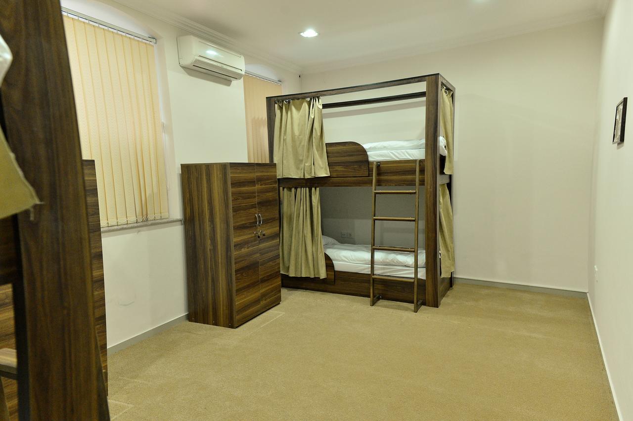 Baku Home Hostel Экстерьер фото